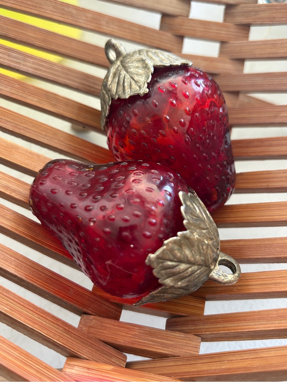 Vintage Glass Red Strawberry Salt & Pepper Shakers with Brass Leaf Caps - Picture 4 of 8